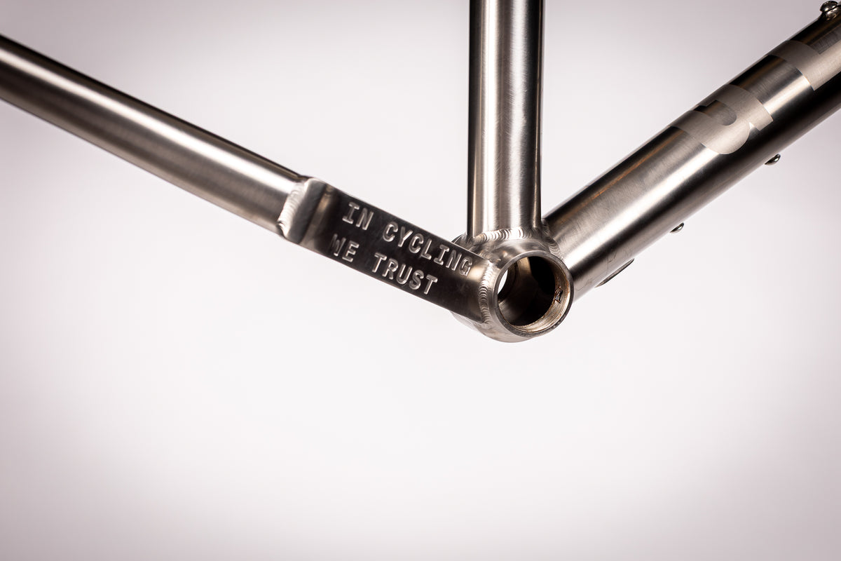 Gloria All Gravel titanium frameset