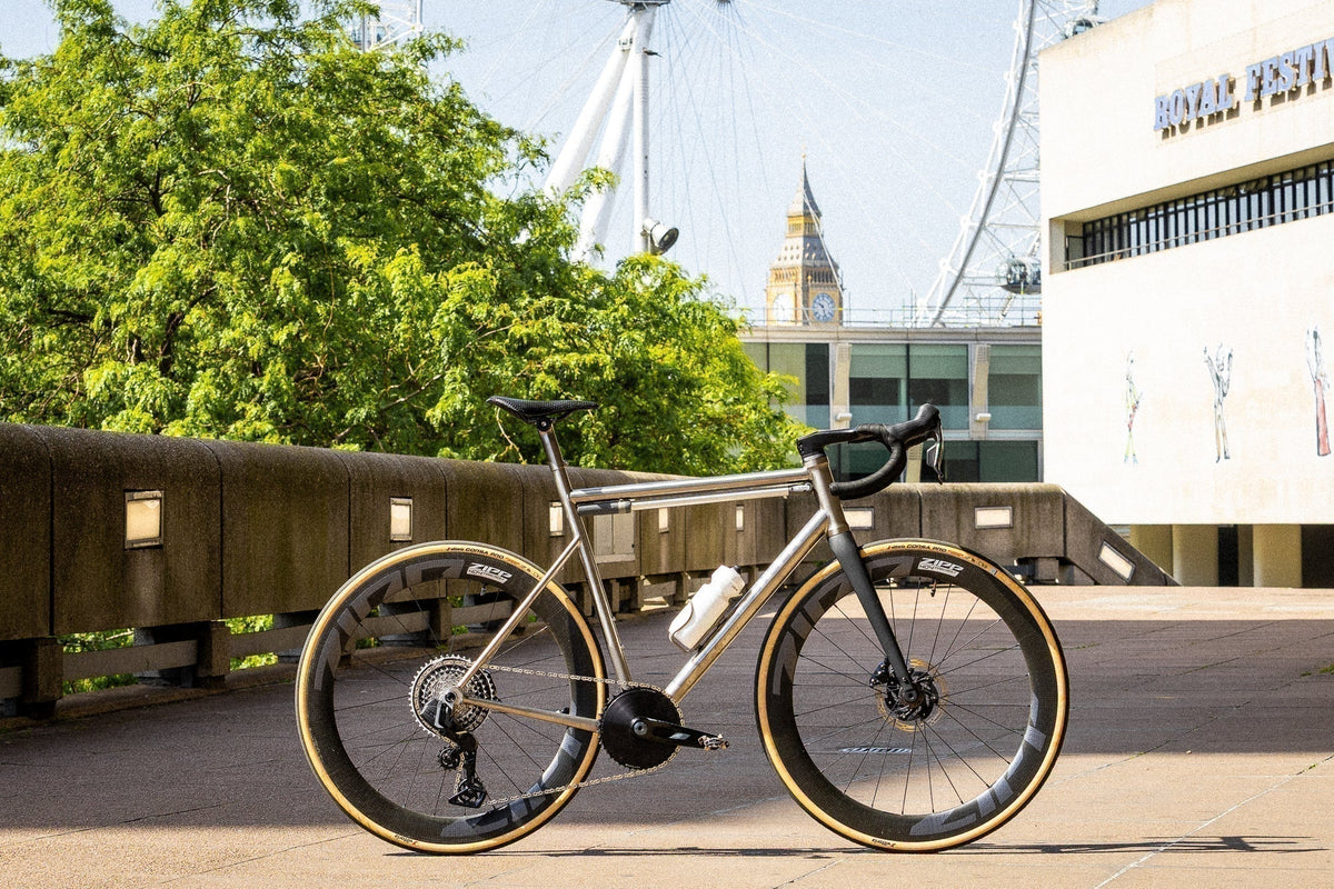 THE PANTERA: A road bike shaped by the city.