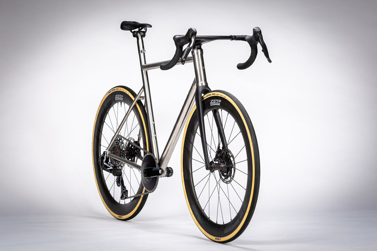The Pantera titanium road bike by Gloria