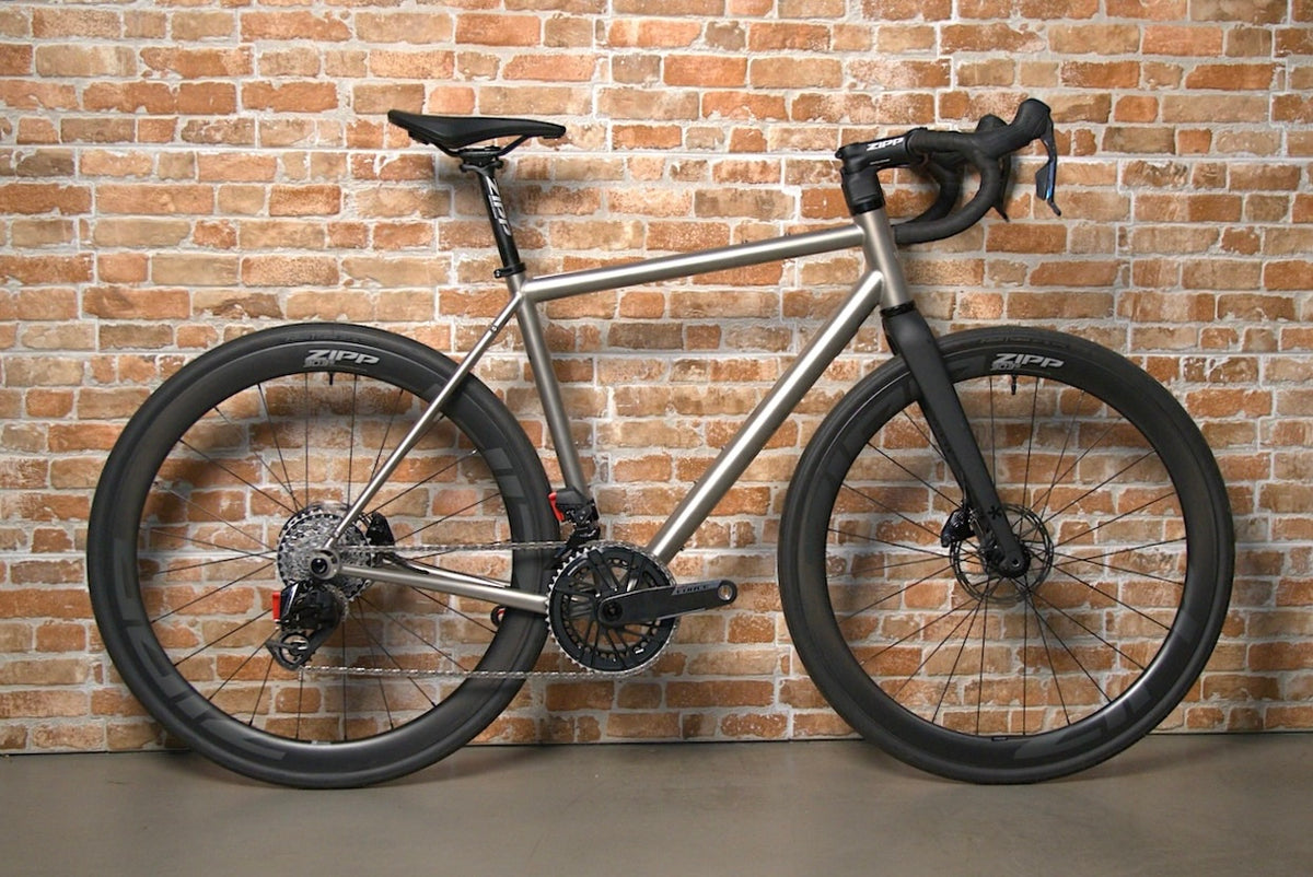 Ex-Display All Road Titanium - SRAM Force 2x - 54