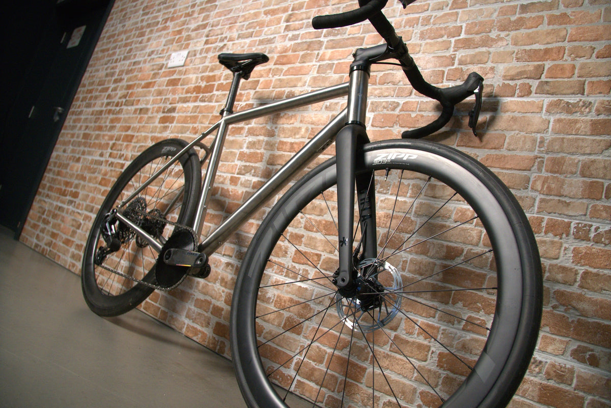 Ex-Display All Road - SRAM Force AXS 1x - 56